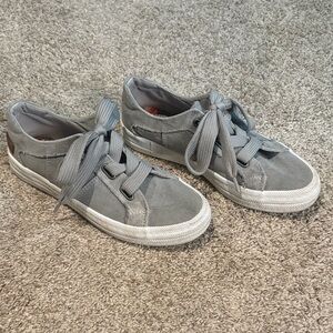 Blowfish Gray Athletic Shoes